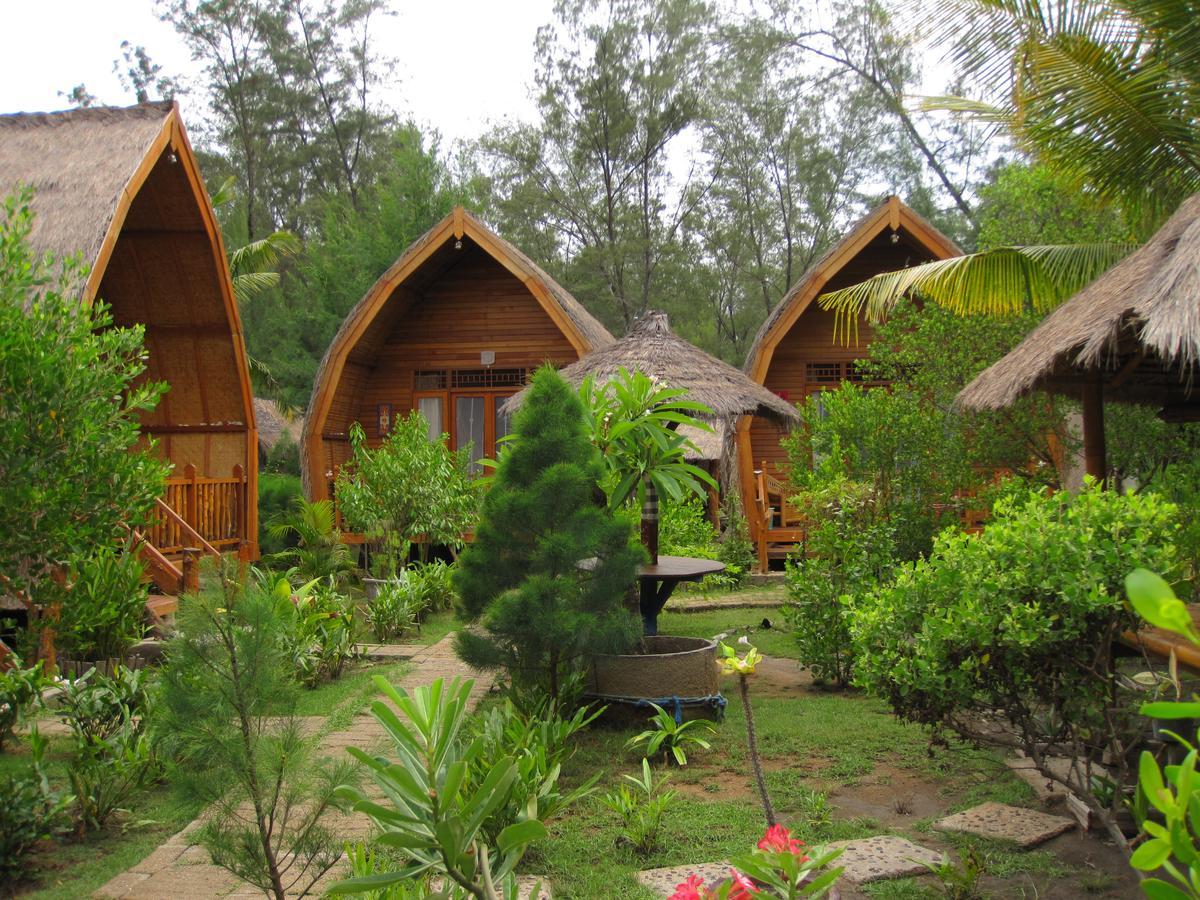 Jepun Bungalows Gili Meno Eksteriør billede